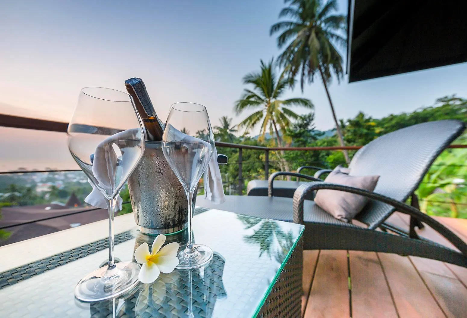 The Tarna Resort, Ko Tao Resort