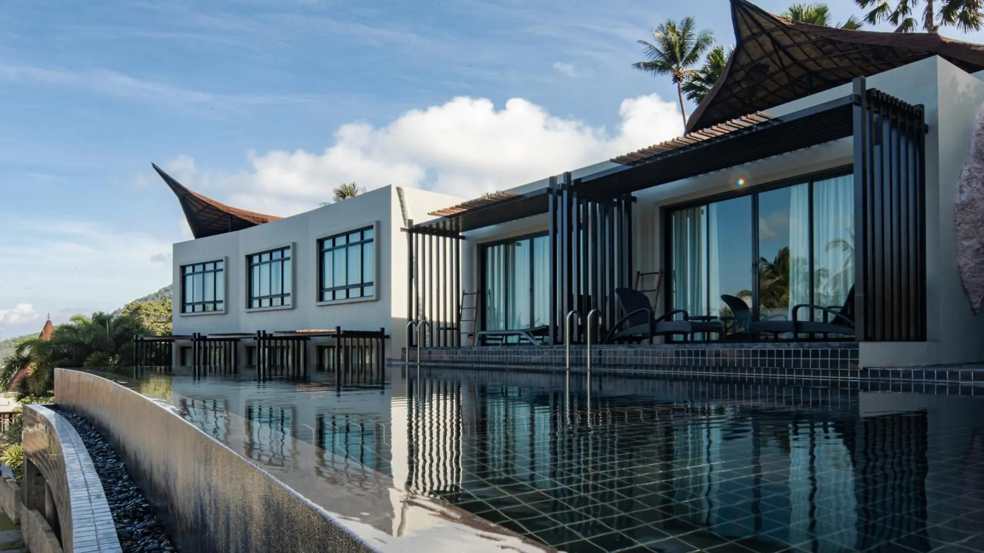 The Tarna Resort, Koh Tao 4*,  Thailand